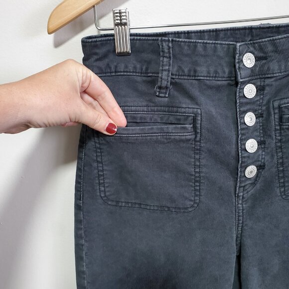 AMERICAN EAGLE Super Hi-Rise Flare Corduroy Pants Patch Pocket Grey Women 8 x 30 - Picture 2 of 14